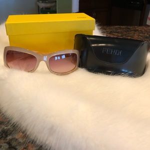 Authentic Fendi Sunglasses, Style FS299